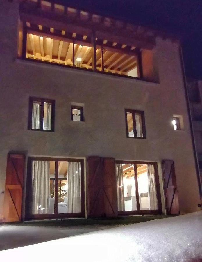 Apartament "Enclau" Turismo Rural Cal Rialla Льивия Экстерьер фото
