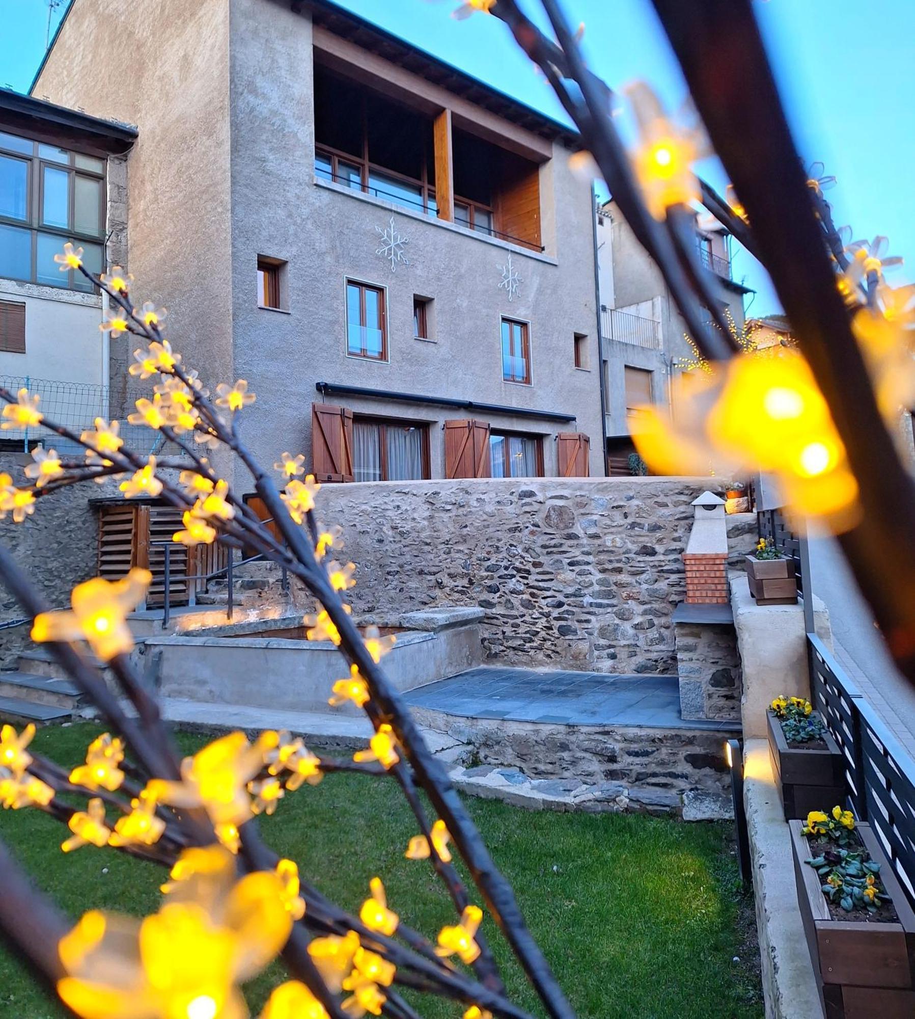Apartament "Enclau" Turismo Rural Cal Rialla Льивия Экстерьер фото
